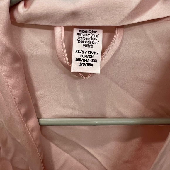 Vintage VS Robe - Picture 2 of 4